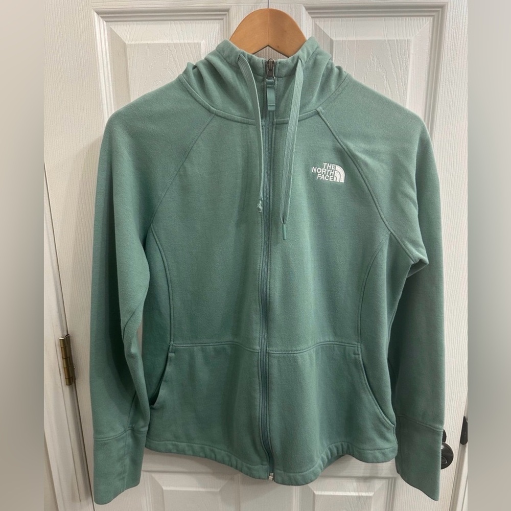 The North Face Women's Lightweight Hoodie